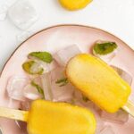 ¡Deliciosas paletas de frutas con crema para refrescarte este verano!