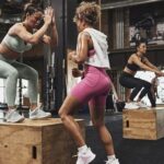 Ropa de gimnasio cómoda y estilizada para entrenar